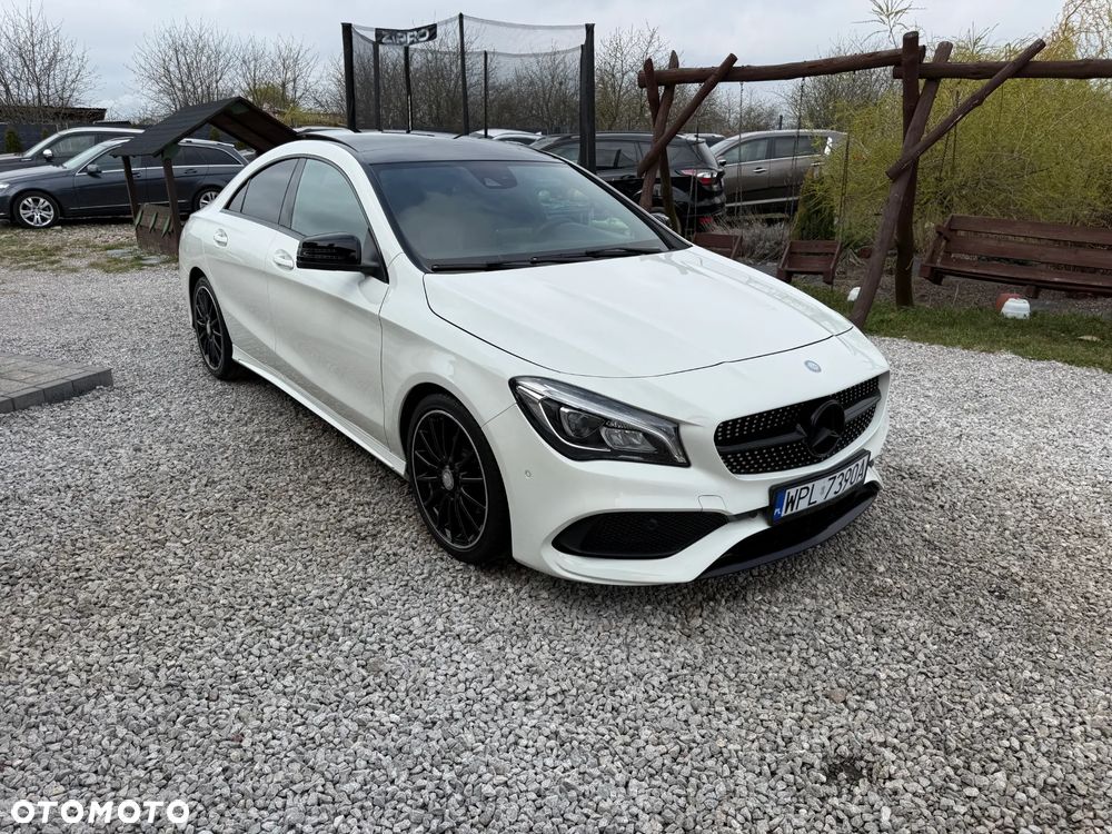 Mercedes-Benz CLA 180 AMG Line - 9