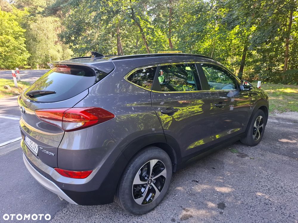 Hyundai Tucson - 4