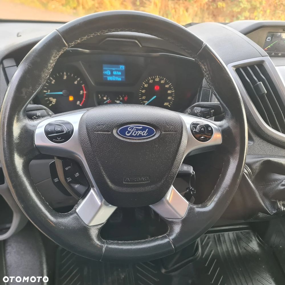 Ford TRANSIT - 16