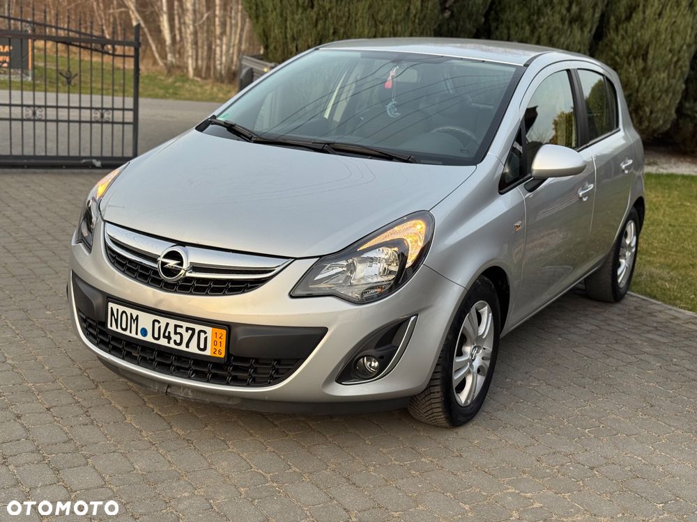 Opel Corsa - 4