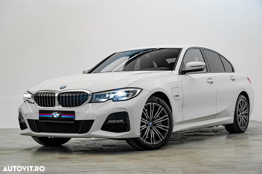 BMW Seria 3 330e Aut. M Sport - 3