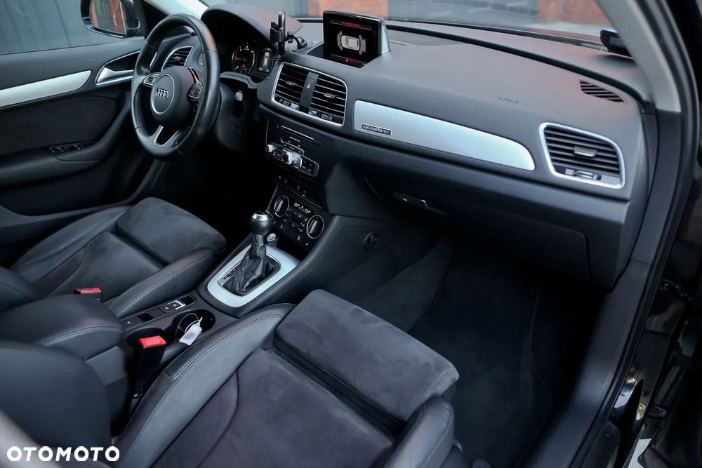 Audi Q3 2.0 TDI Quattro S tronic - 23
