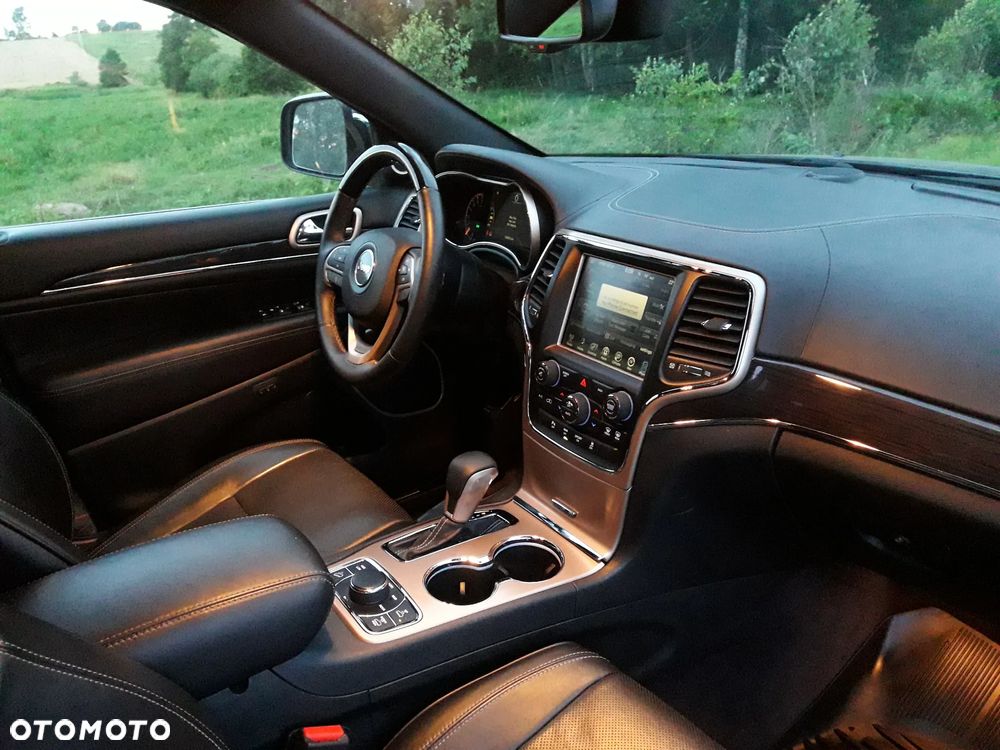 Jeep Grand Cherokee 5.7 V8 Overland - 13