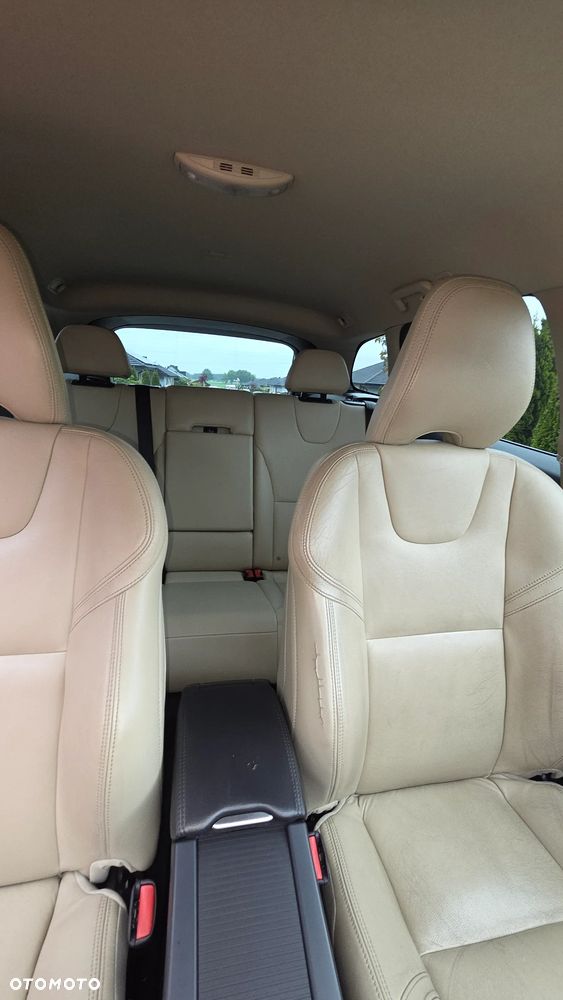 Volvo XC 60 - 23