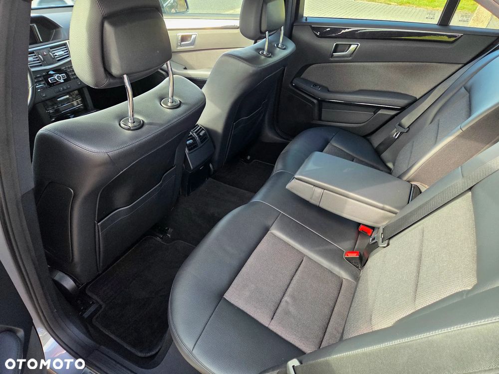 Mercedes-Benz Klasa E 200 BlueEFFICIENCY 7G-TRONIC Avantgarde - 15