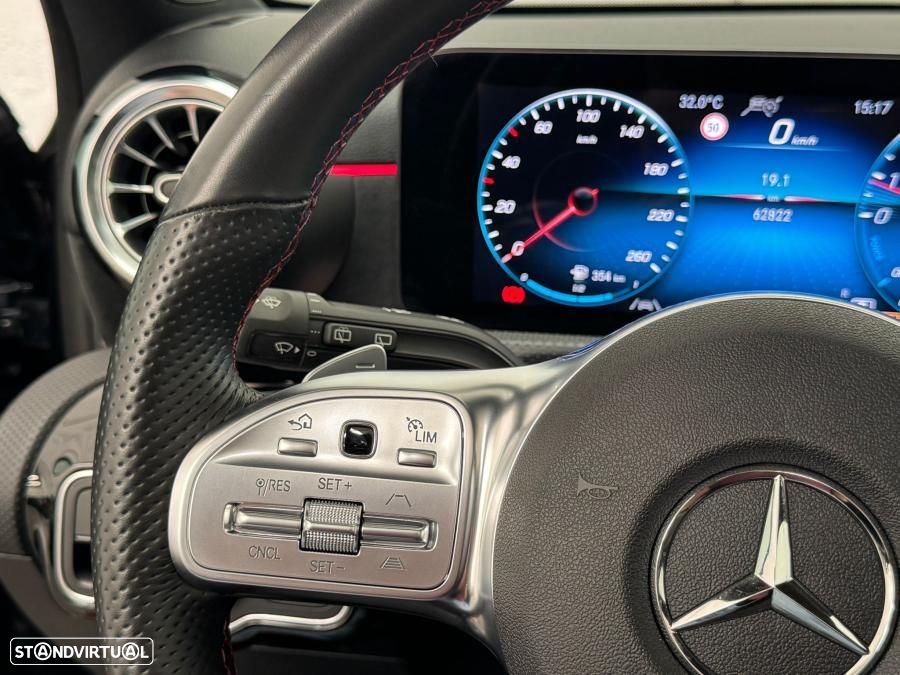 Mercedes-Benz A 250 e AMG Line - 21