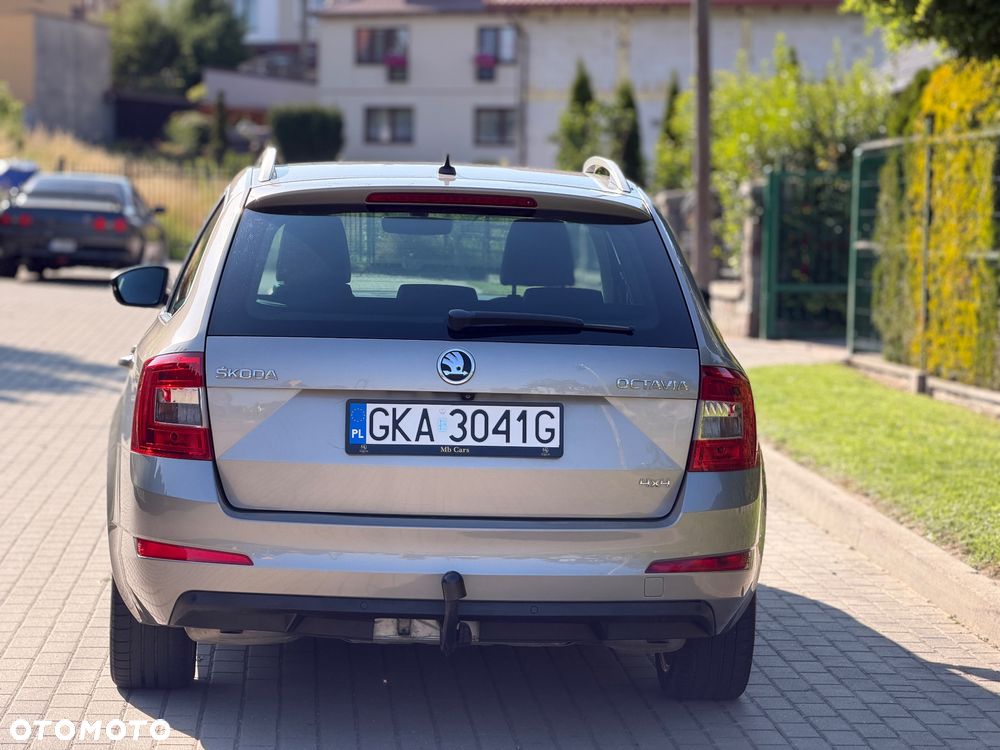 Skoda Octavia 1.8 TSI 4x4 Joy DSG - 11