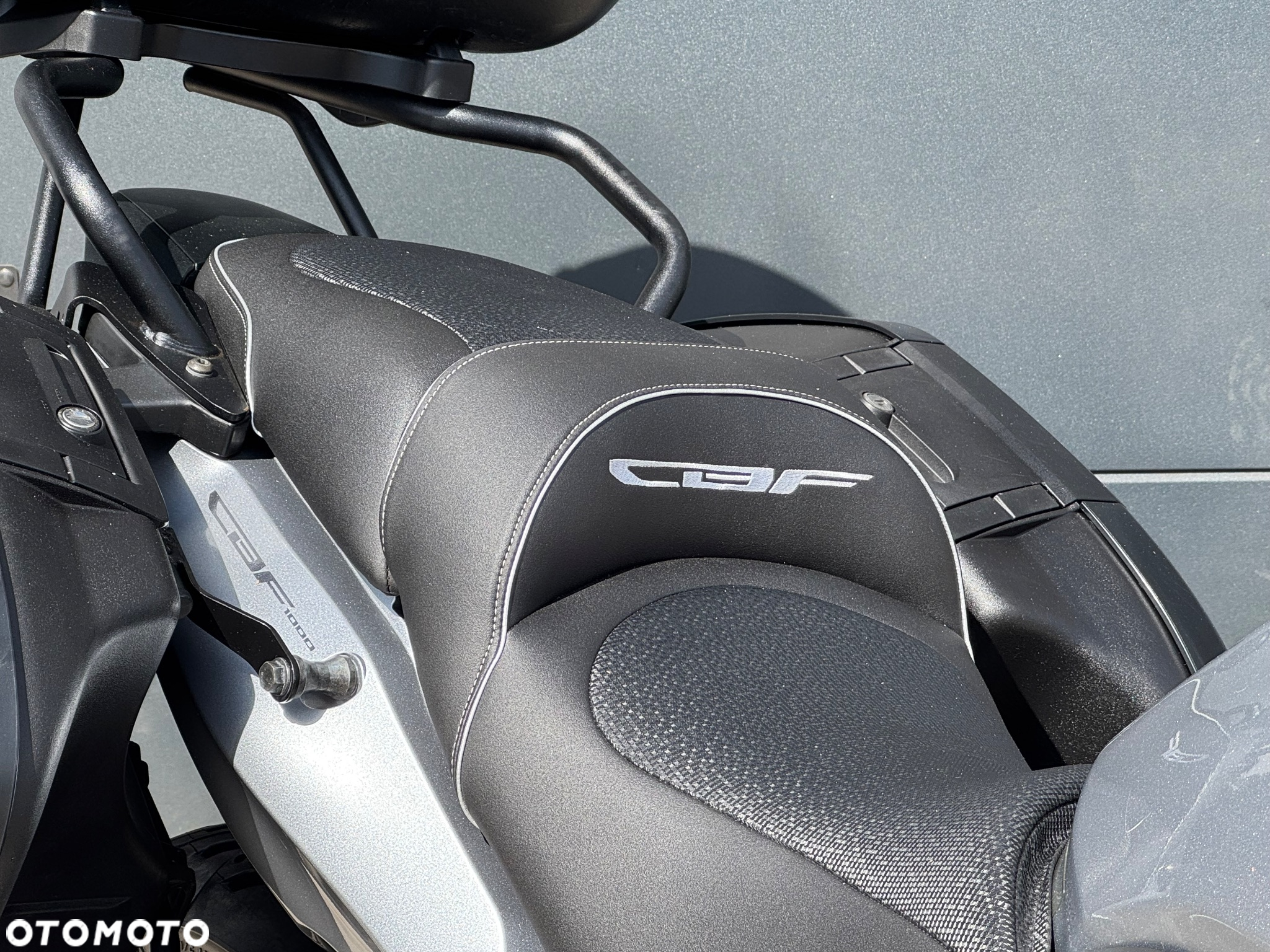 Honda CBF - 8