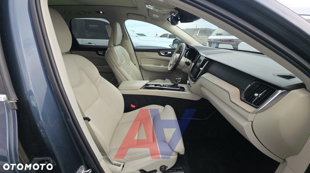 Volvo XC 60 T5 AWD Inscription - 11