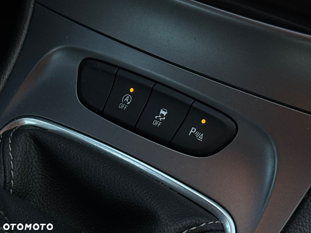 Opel Astra 1.2 T S&S - 16