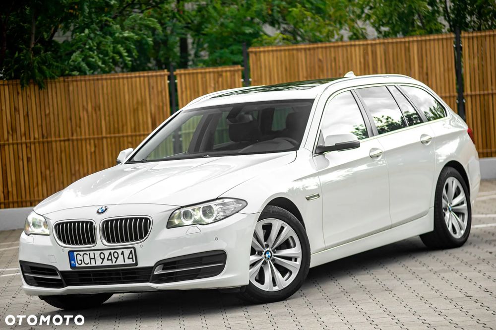 BMW Seria 5 525d Luxury Line - 8