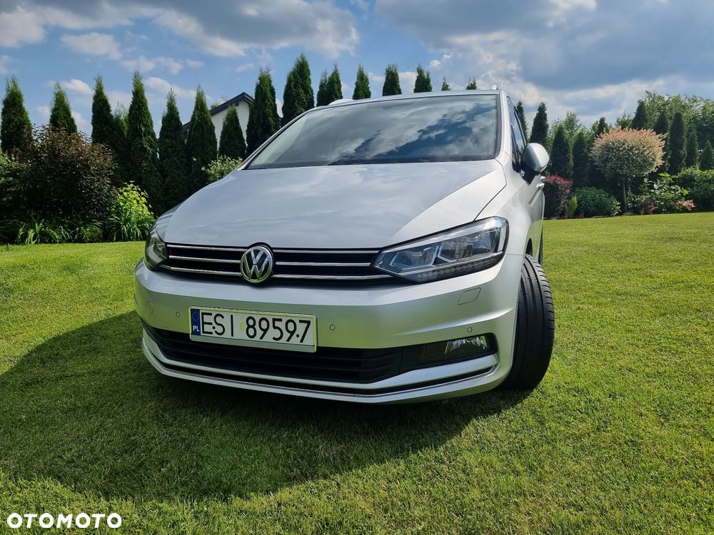 Volkswagen Touran 2.0 TDI SCR Highline - 11