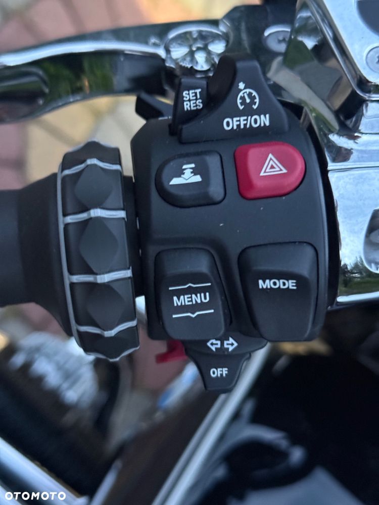 BMW R - 16