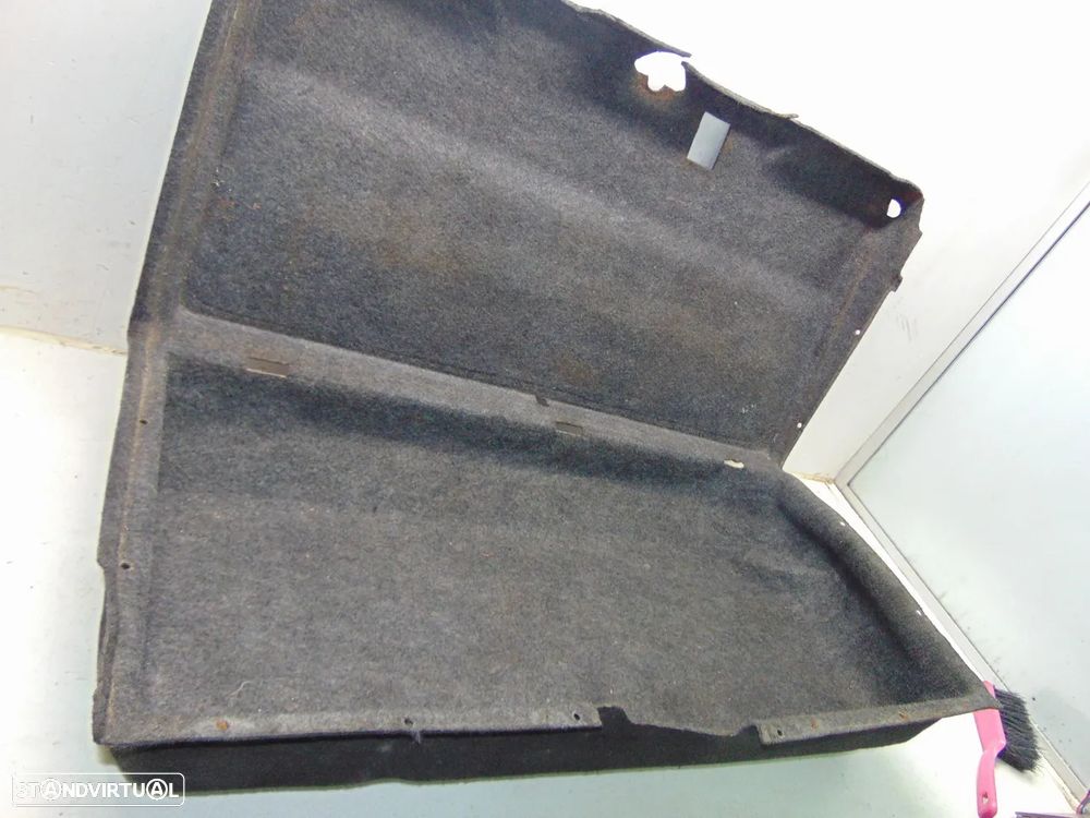 Mercedes W124 Alcatifa - 5