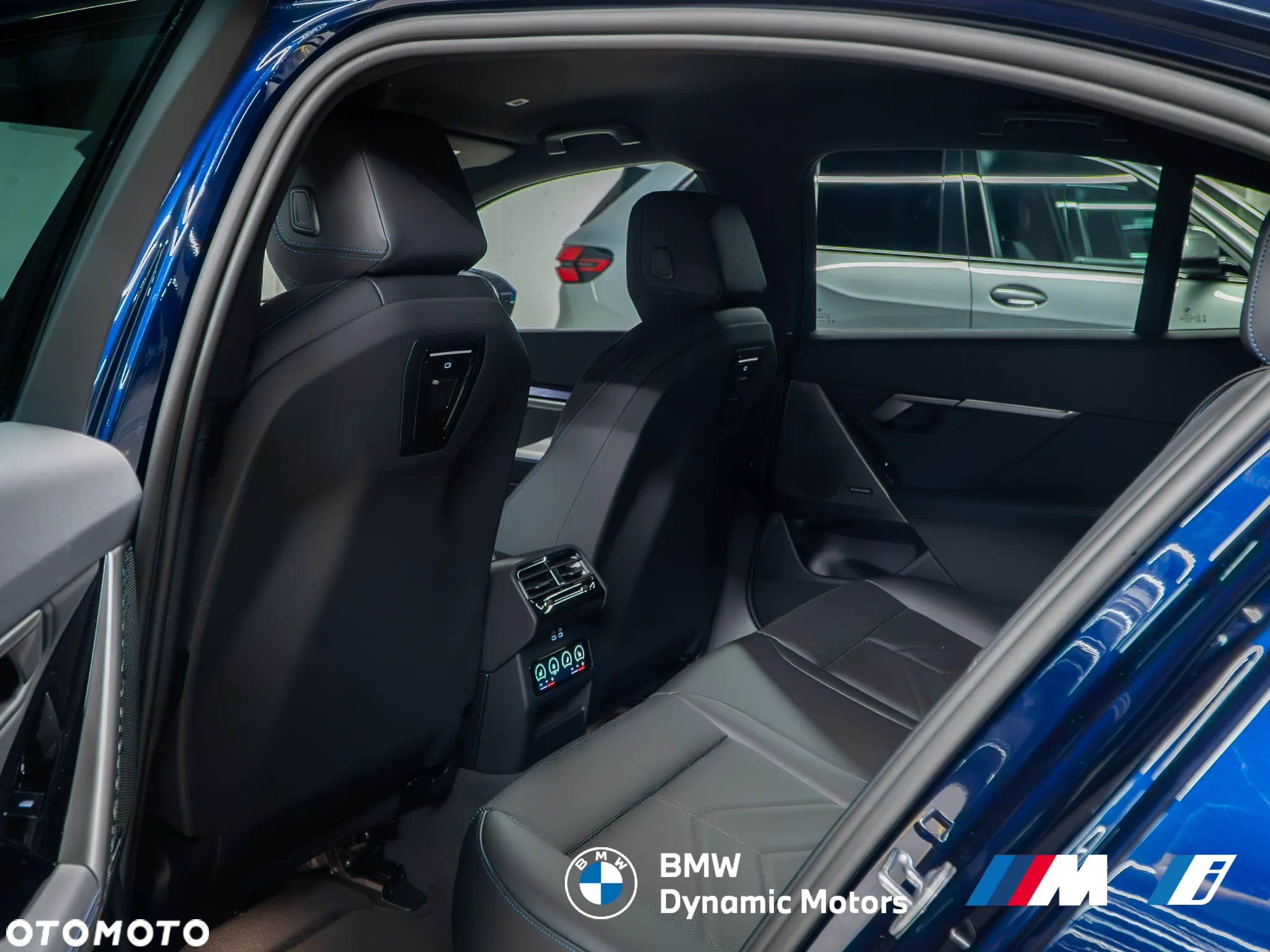 BMW Seria 5 520d xDrive - 22