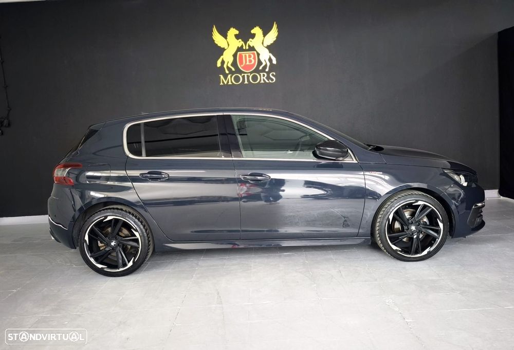 Peugeot 308 - 5