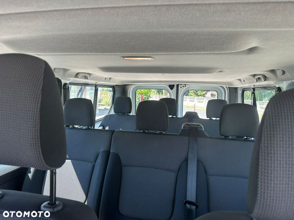 Renault Trafic - 17