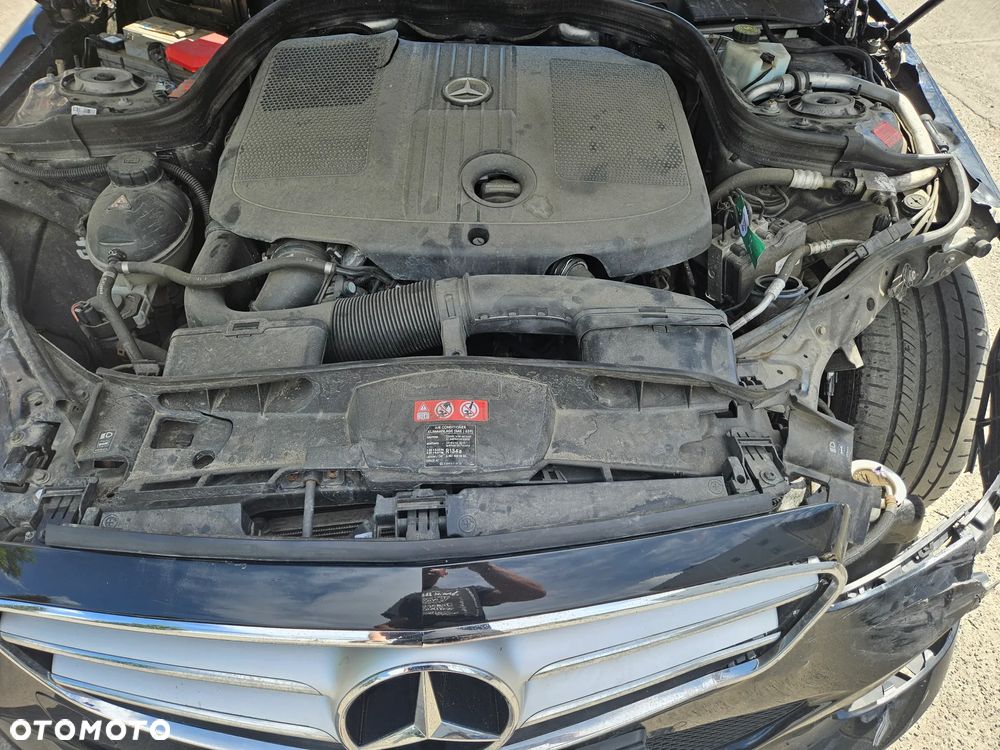Mercedes-Benz Klasa E 220 BlueTEC 4Matic 7G-TRONIC - 20