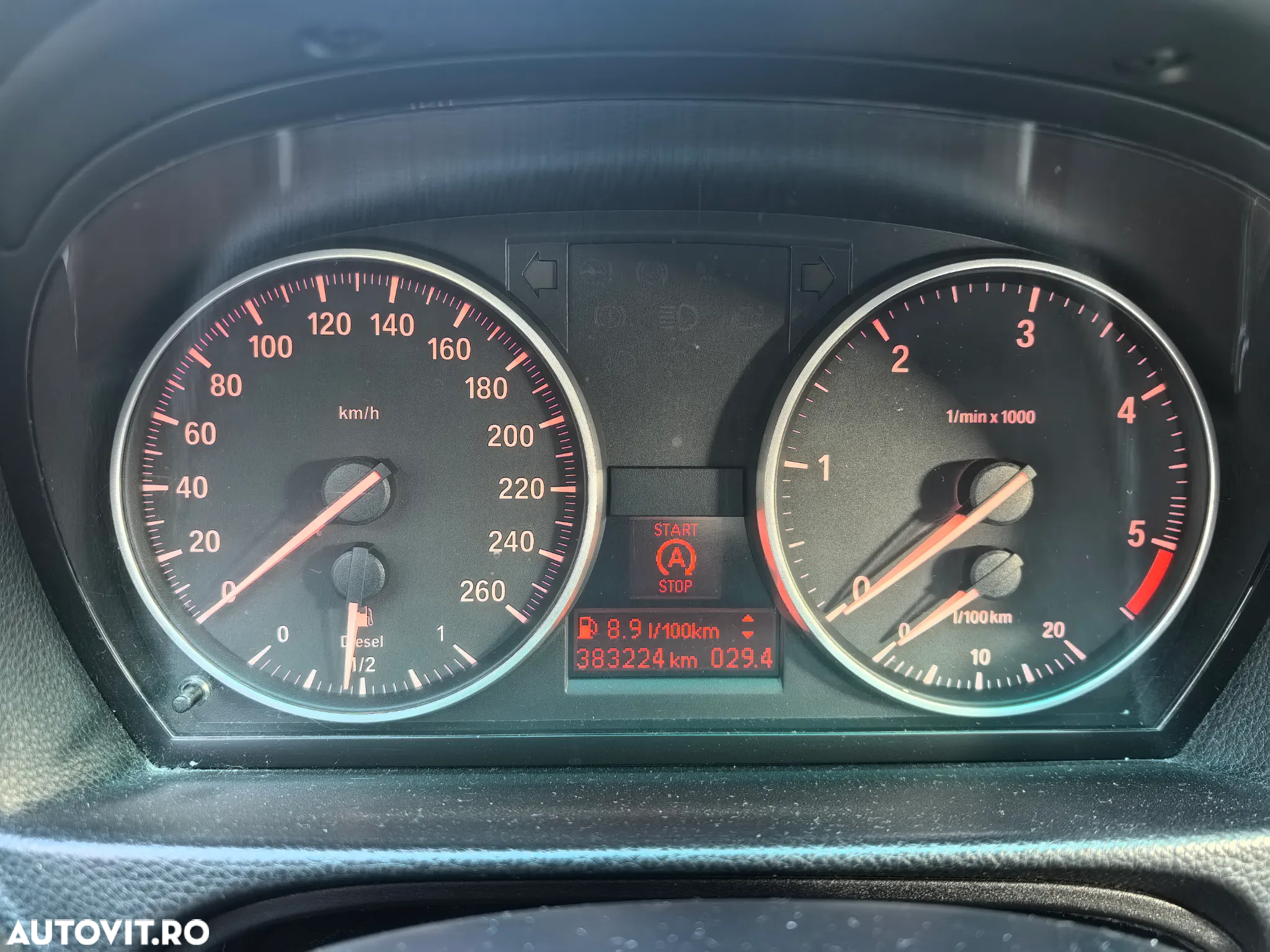 BMW Seria 3 320d EfficientDynamics Edition - 39