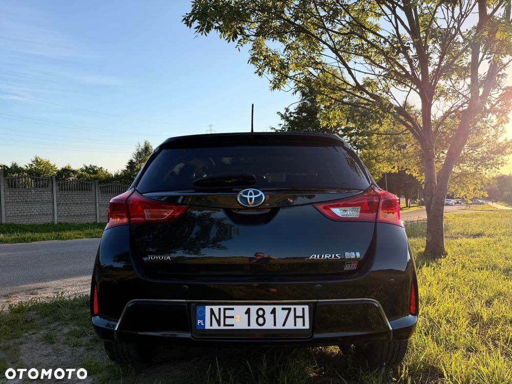 Toyota Auris 1.8 HSD Prestige NAVI - 5