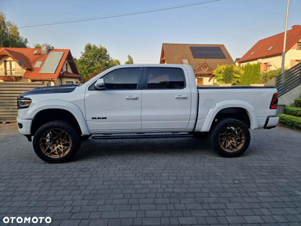RAM 1500 5.7 Crew Cab Laramie - 3