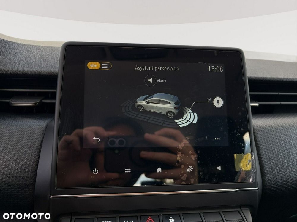 Renault Clio - 18