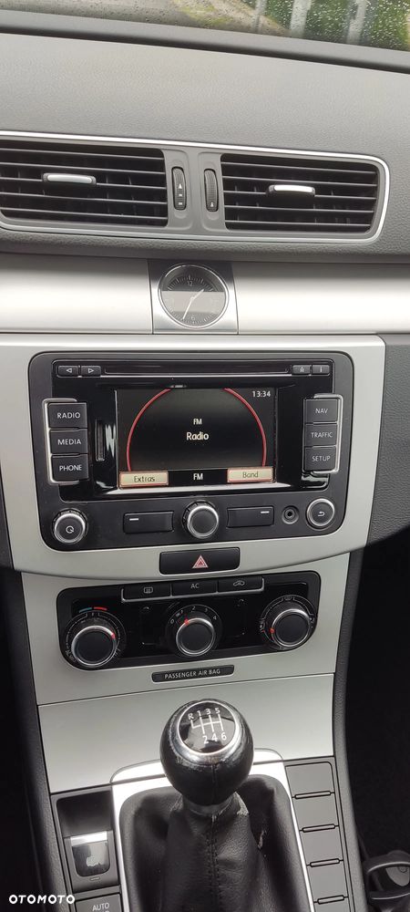 Volkswagen Passat 1.4 TSI BMT Comfortline - 14