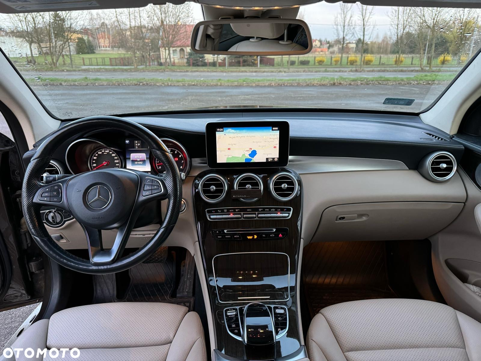 Mercedes-Benz GLC 300 4Matic 9G-TRONIC - 6