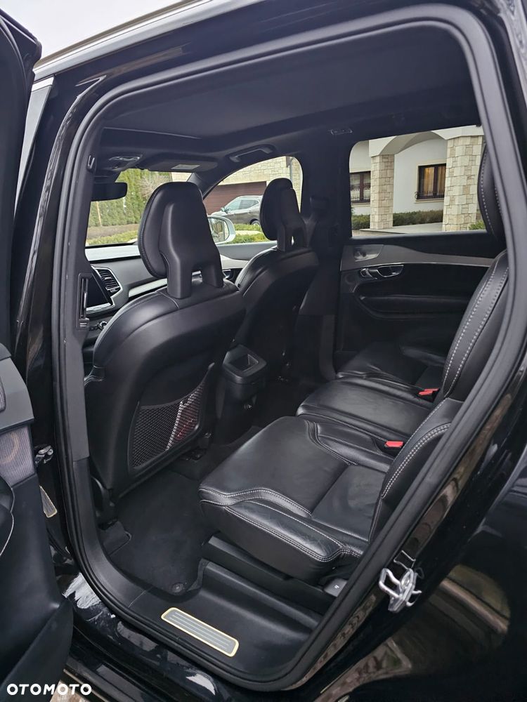 Volvo XC 90 D5 AWD R-Design - 15