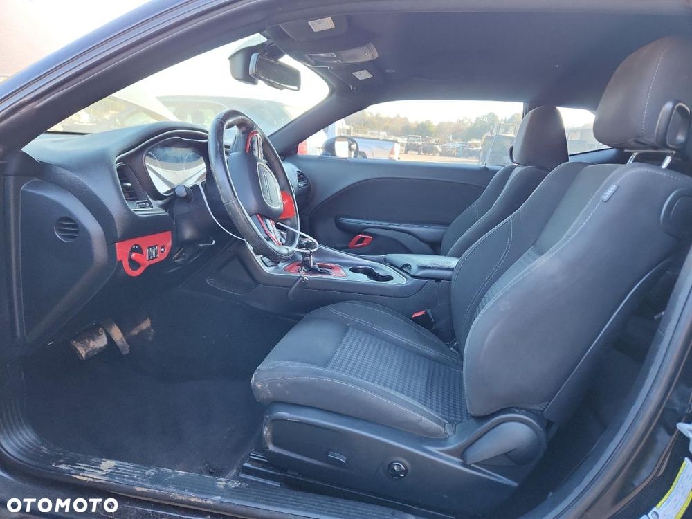 Dodge Challenger Automatik SXT Plus - 12