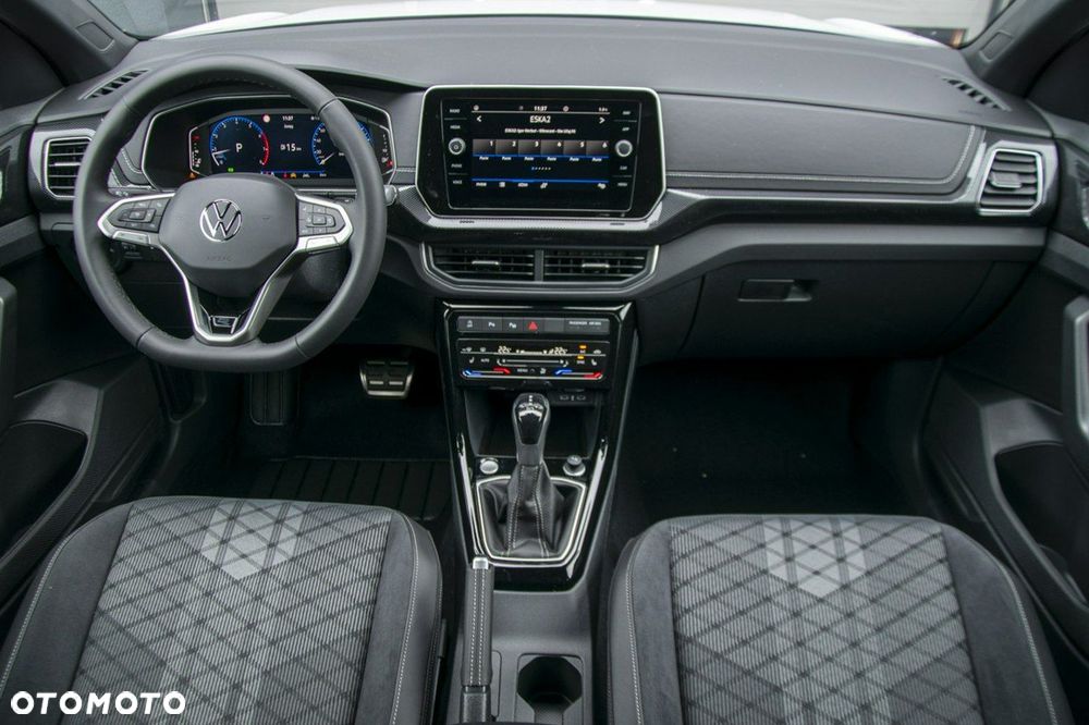 Volkswagen T-Cross - 13