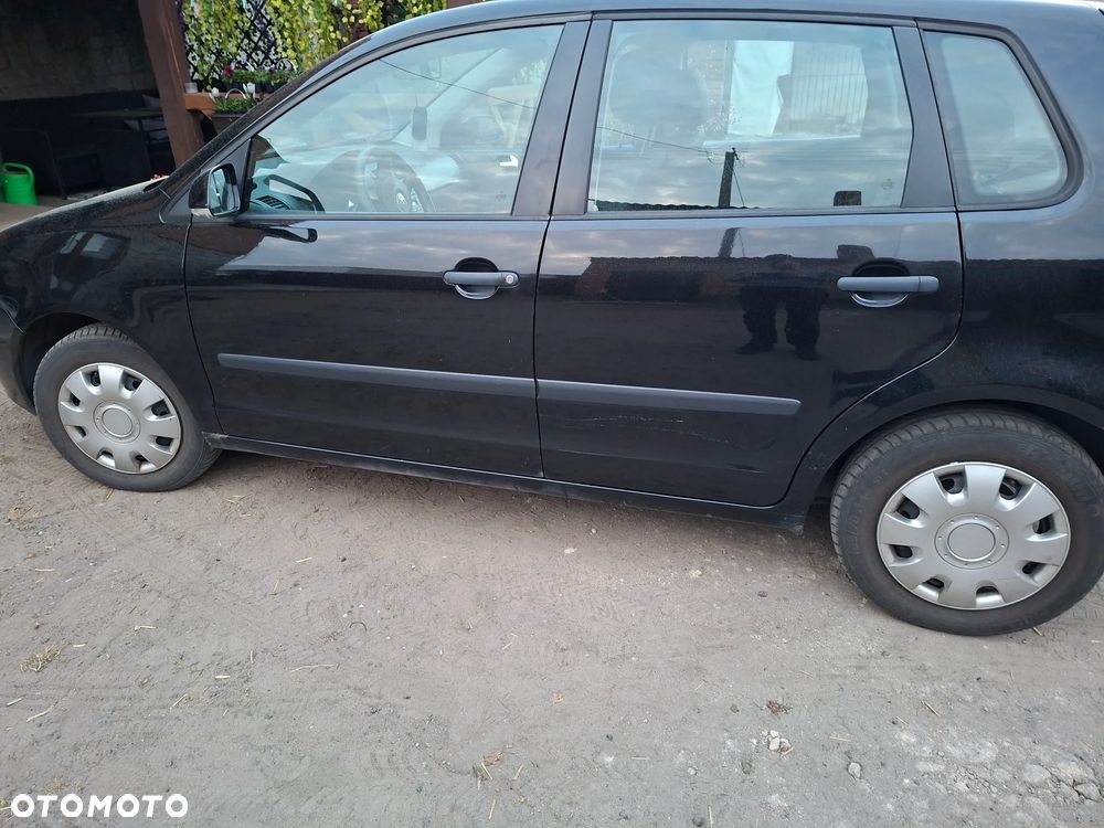 Volkswagen Polo - 4