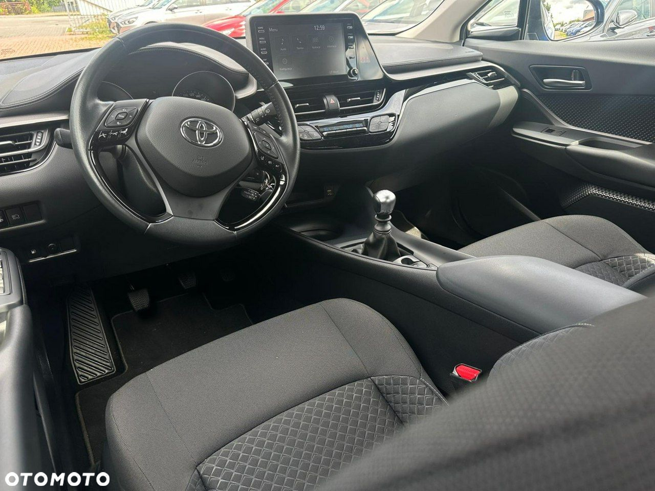 Toyota C-HR 1.2 T Comfort - 12