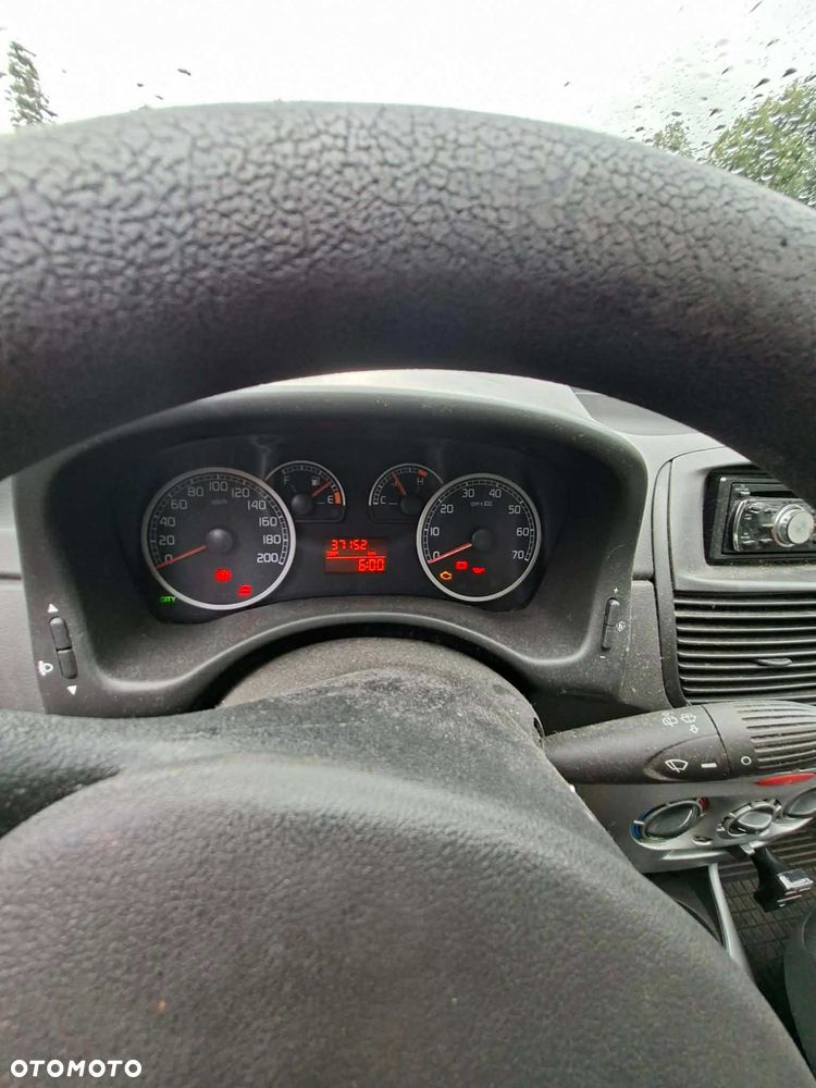 Fiat Punto - 7