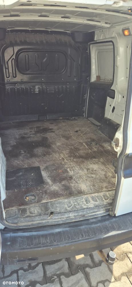 Fiat Doblo Maxi - 13