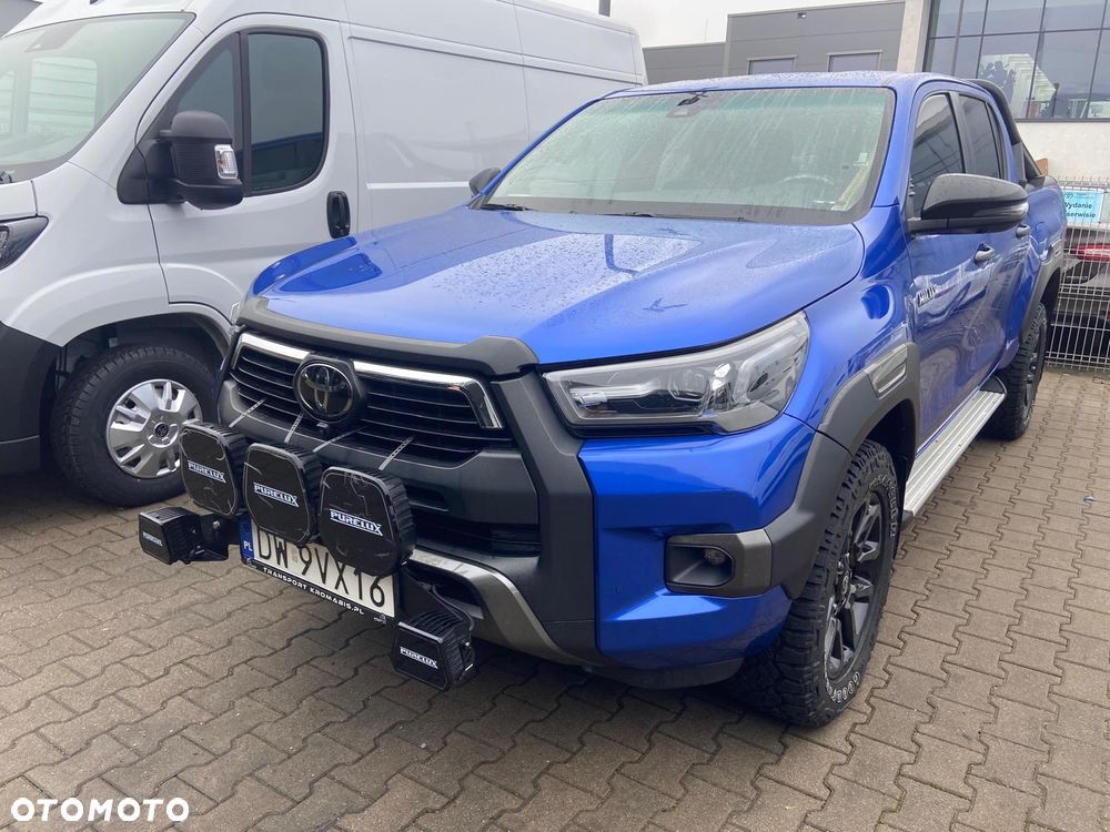 Toyota Hilux - 16