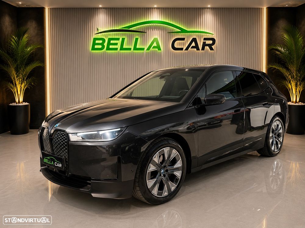 BMW iX xDrive 40 Pack Desportivo - 3