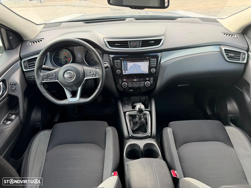 Nissan Qashqai 1.5 dCi N-Connecta - 13