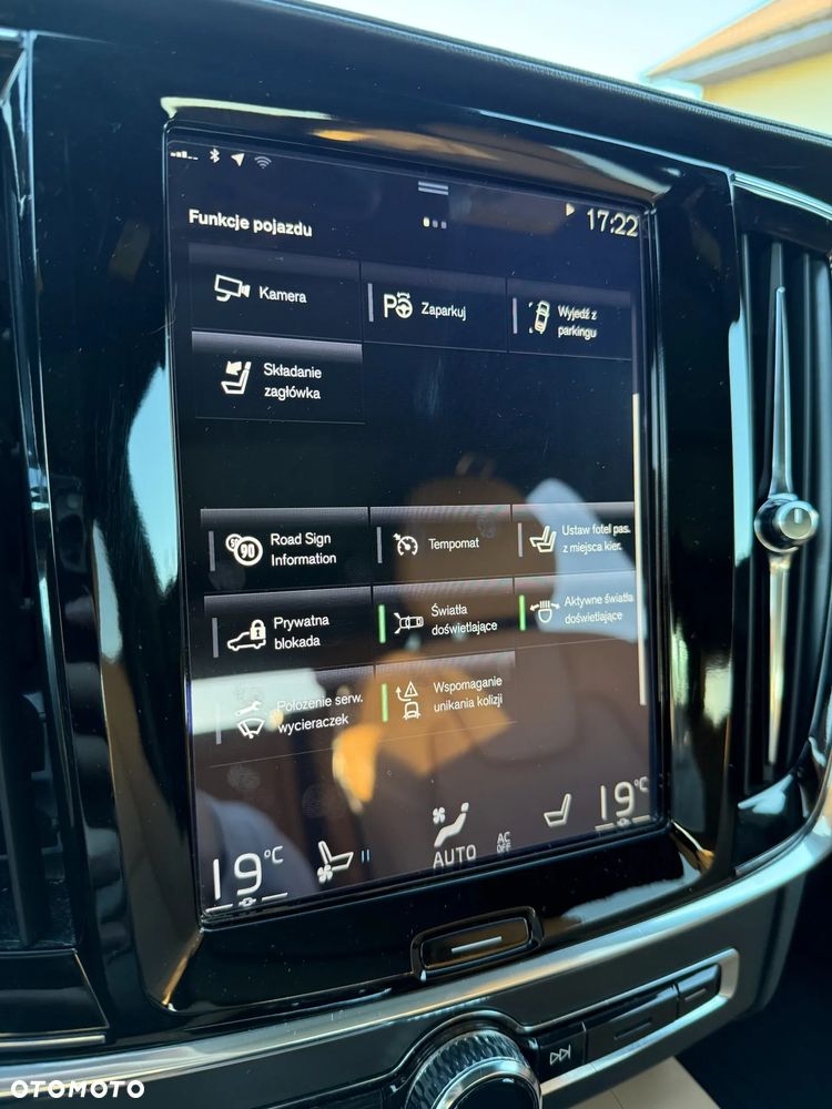 Volvo V90 Cross Country T6 AWD Geartronic - 19