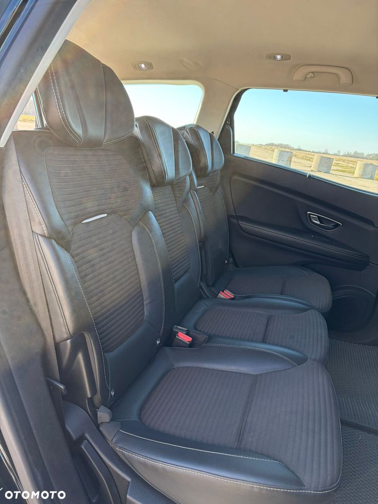 Renault Grand Scenic Gr 1.6 dCi Energy Bose - 6