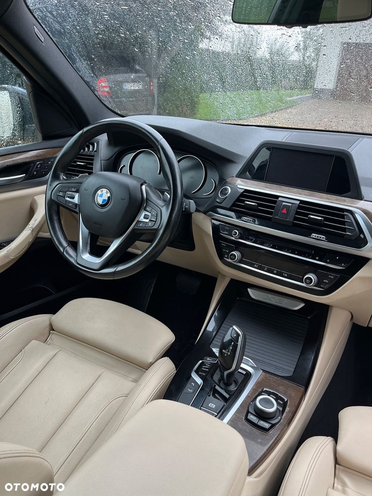 BMW X3 xDrive30i Advantage - 26