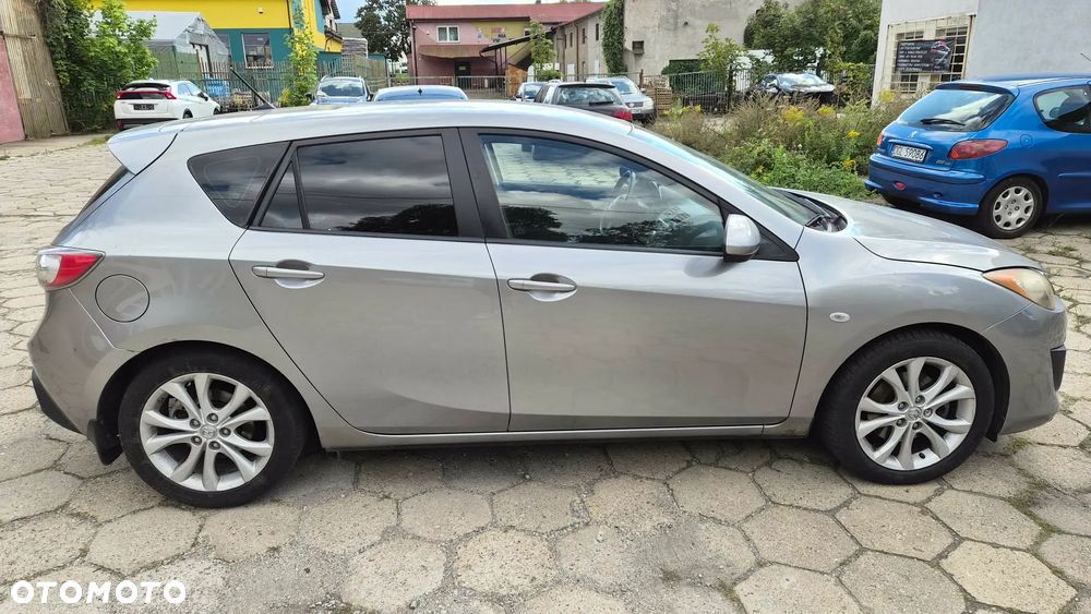 Mazda 3 - 3