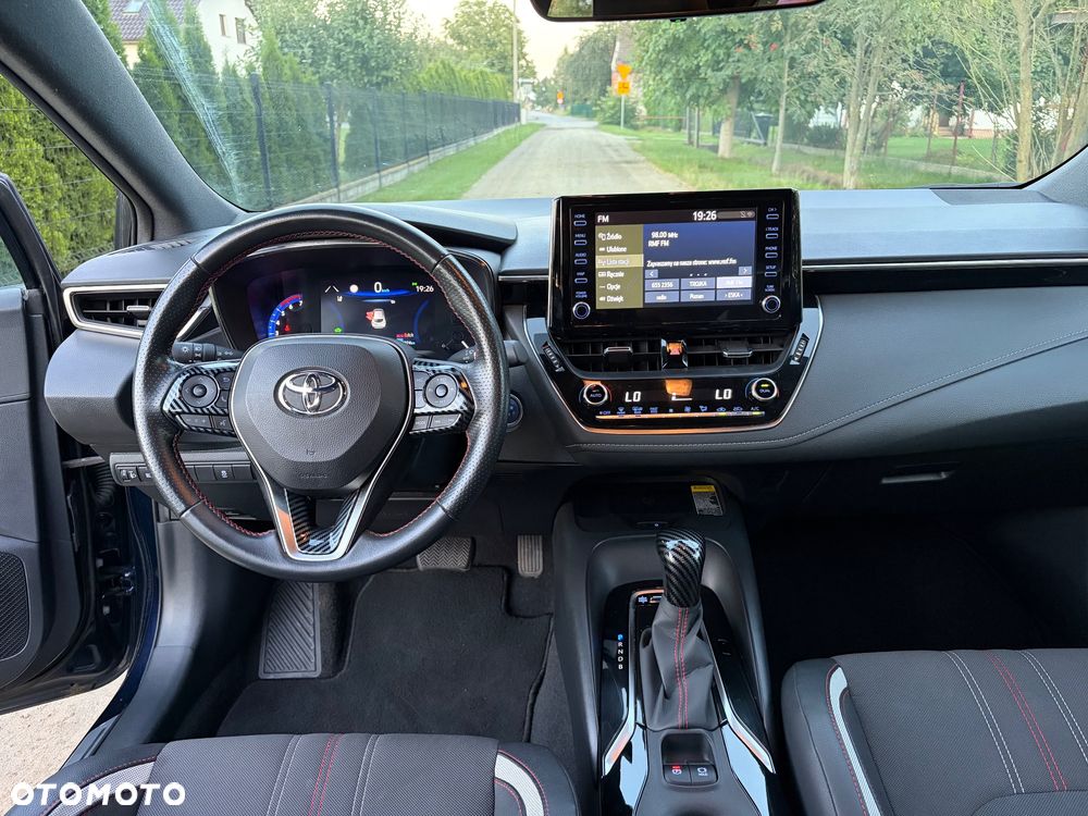 Toyota Corolla 1.8 Hybrid GR Sport - 14
