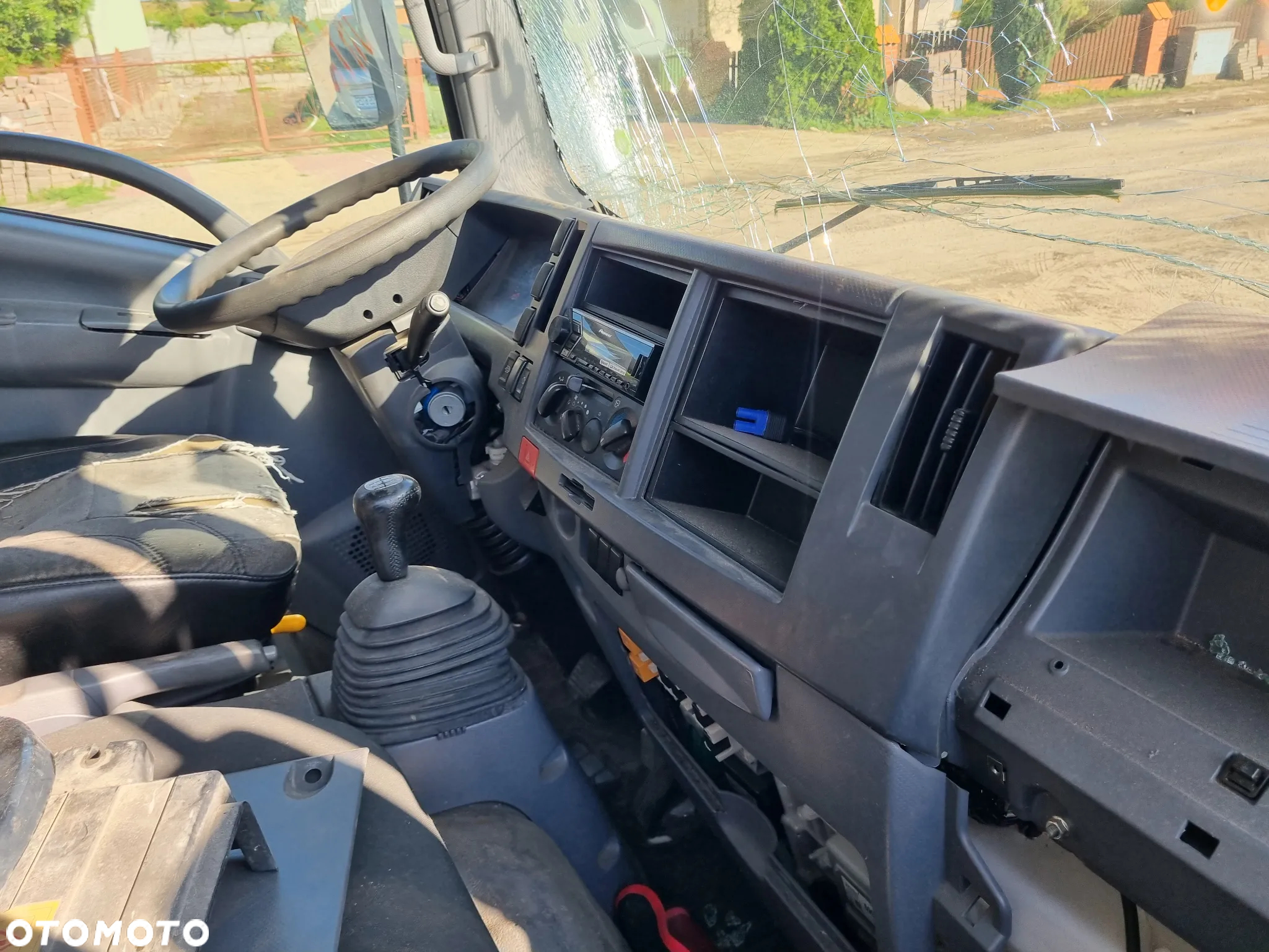 Isuzu M21 - 7