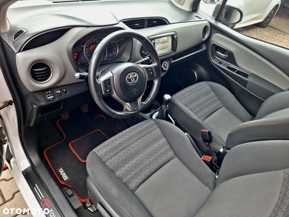 Toyota Yaris - 28