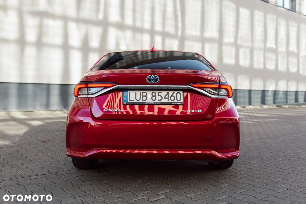 Toyota Corolla 1.8 Hybrid Executive - 10