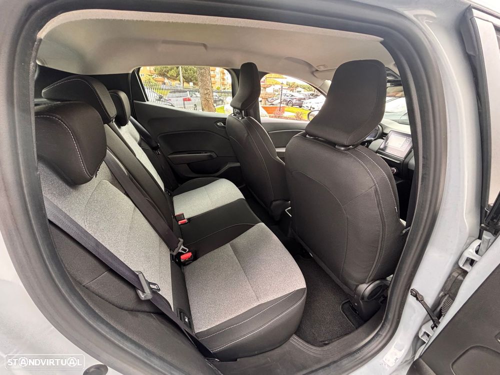 Renault Clio 1.5 Blue dCi Evolution - 21