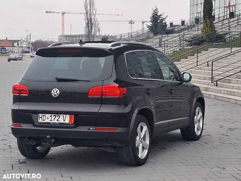 Volkswagen Tiguan 2.0 TDI SCR 4MOTION BlueMotion Technology Lounge Sport & Style - 6