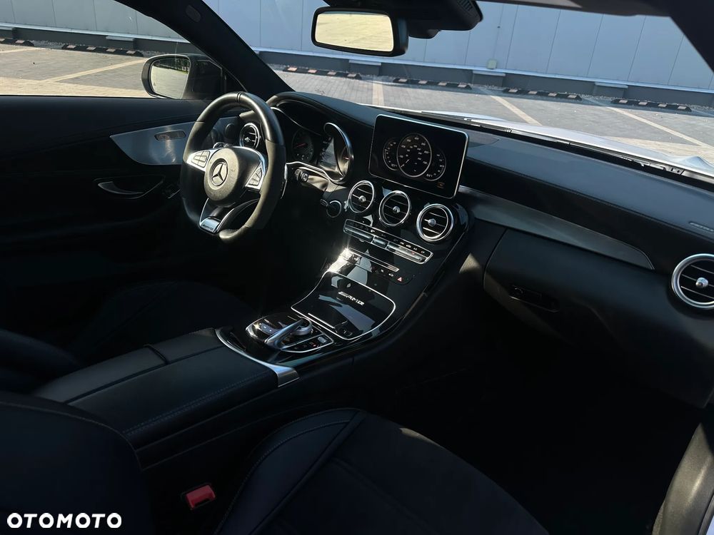 Mercedes-Benz Klasa C AMG 63 S - 3