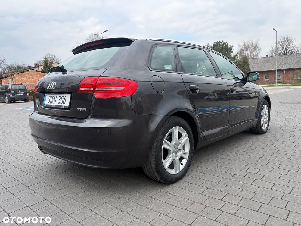 Audi A3 Sportback - 4